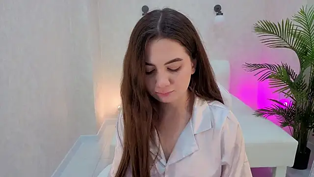 Lilia_Crown live sex cam