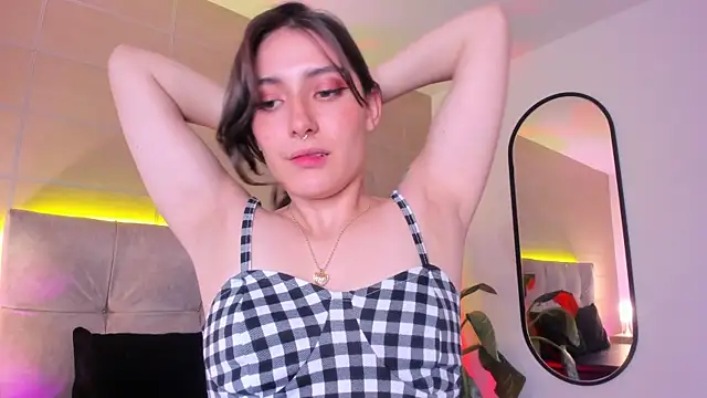 Karito-28 live sex cam