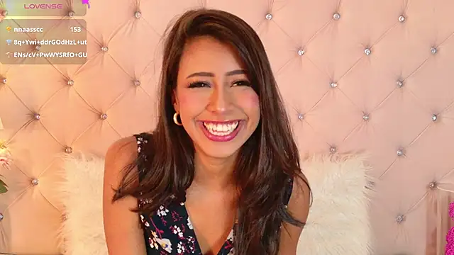 CaterinaRomano live sex cam