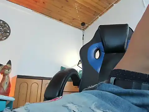 nick_nizz's cam snapshot