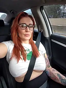 HollyTattoo's cam snapshot