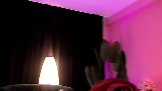 KimP0ssible live sex cam