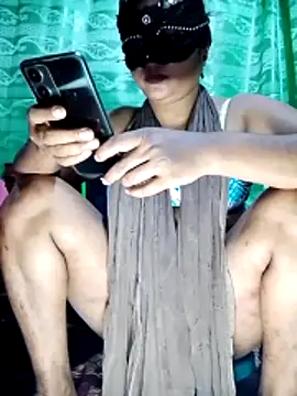 Mistompa24's cam snapshot