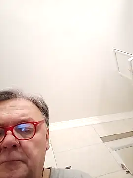 anderejj's cam snapshot