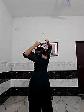 riya190's cam snapshot