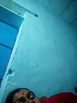 Chinki_pande's cam snapshot