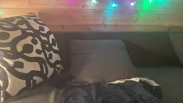 gymdaddypwrbtm's cam snapshot