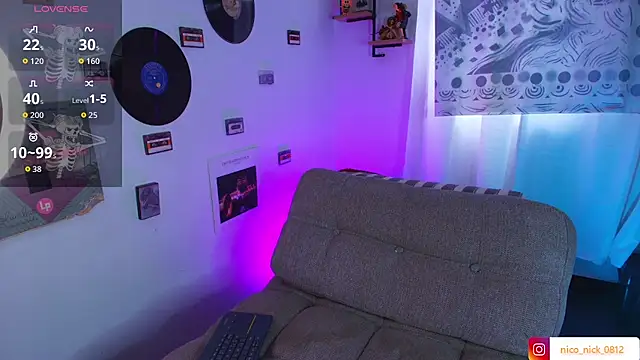 Nick_Bangover_ live sex cam