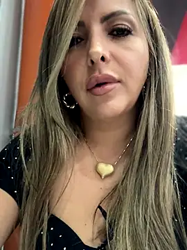 _Abril-Office1 live sex cam