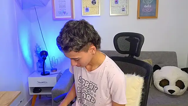 yulian_vasquez's cam snapshot