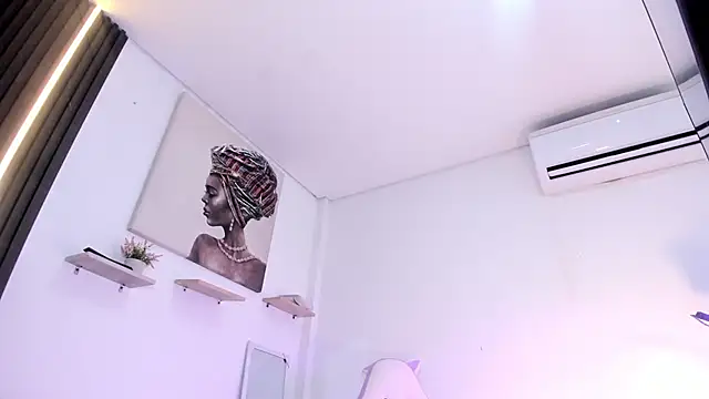 Ivone_Rose_'s cam snapshot