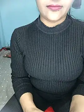 RomanticCouple432's cam snapshot