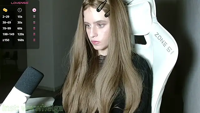 Helga__Pataki live sex cam