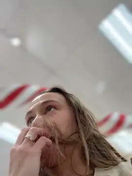 lunagirl13's cam snapshot