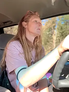 GoldenFlameGoddess's cam snapshot