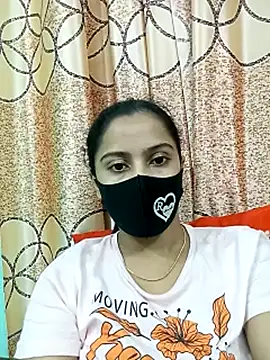 daisy-03's cam snapshot