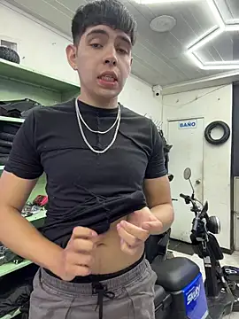 Stick_ledom live sex cam