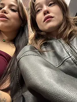 Peachy_Dream's cam snapshot