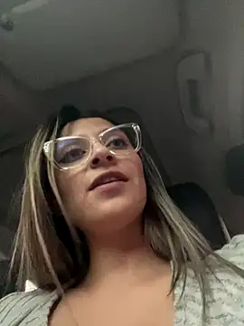 Isabella_Varella's cam snapshot