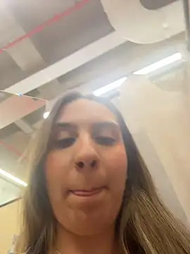 sarah_honey__'s cam snapshot