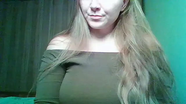 Evasapples's cam snapshot