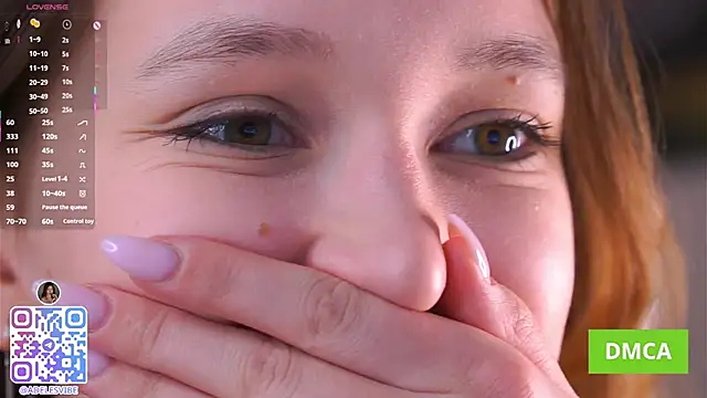 Adeles_vibes live sex cam