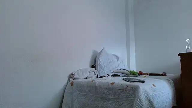 isabel_24_gil's cam snapshot