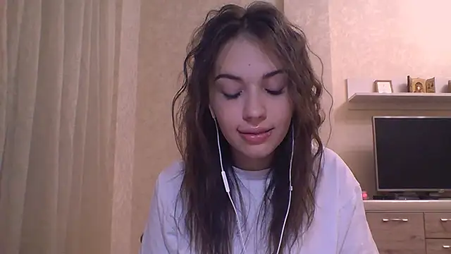 CeyaLier's cam snapshot