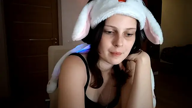 LouiseMarengo's cam snapshot