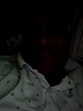 Famit025's cam snapshot