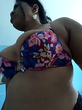 Tocameamor live sex cam