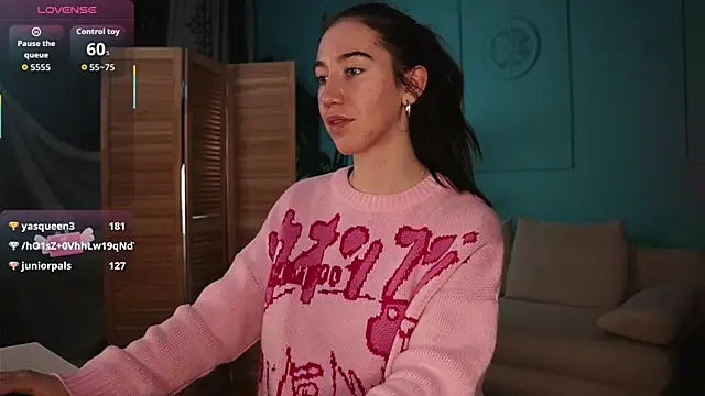 Belle_Via's cam snapshot