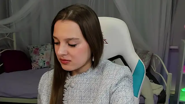 kaisajenner's cam snapshot