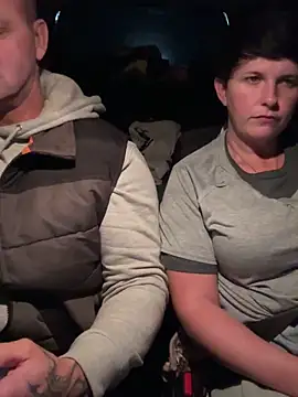 Reggie_roxie live sex cam