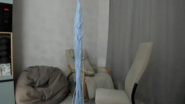 why_again_me's cam snapshot