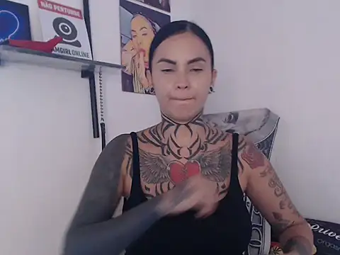 Perola__May live sex cam