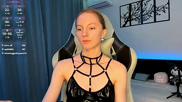 BrightAnnie's cam snapshot