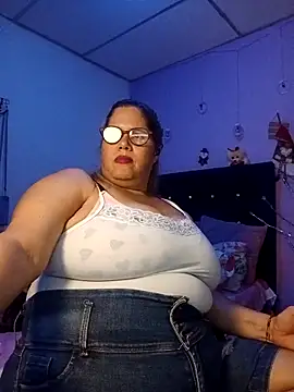 EllisW8's cam snapshot