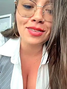 LIZ-06_'s cam snapshot