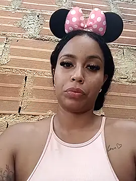 Fernanda30's cam snapshot