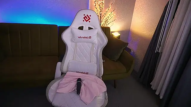 AnikaJane's cam snapshot