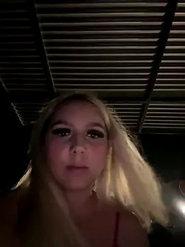 hotamanda01's cam snapshot