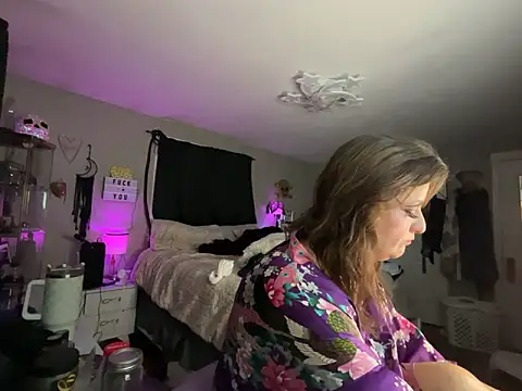 88heygirlhey88's web cam