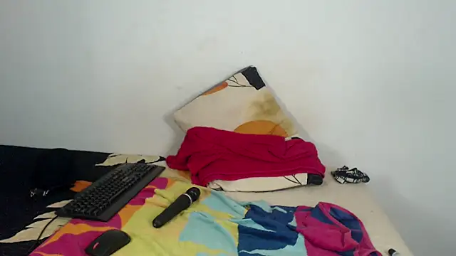 MissLola026's cam snapshot