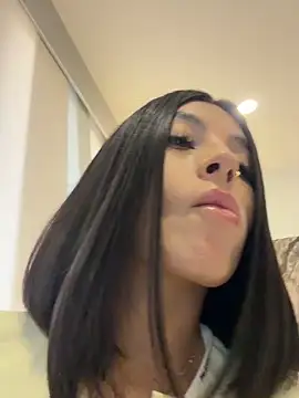 Rashel_Frost_'s cam snapshot