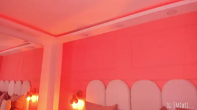 emilly_williams_'s cam snapshot