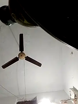 saaniya's cam snapshot