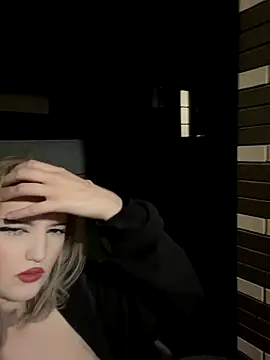 YunnaTyan's cam snapshot