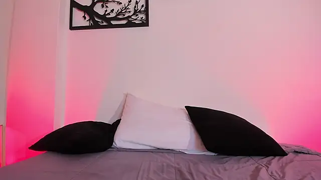 Celene_Queen live sex cam