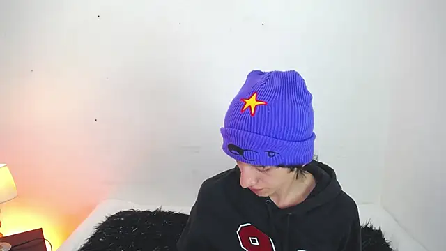 Emo_Boy_ live sex cam